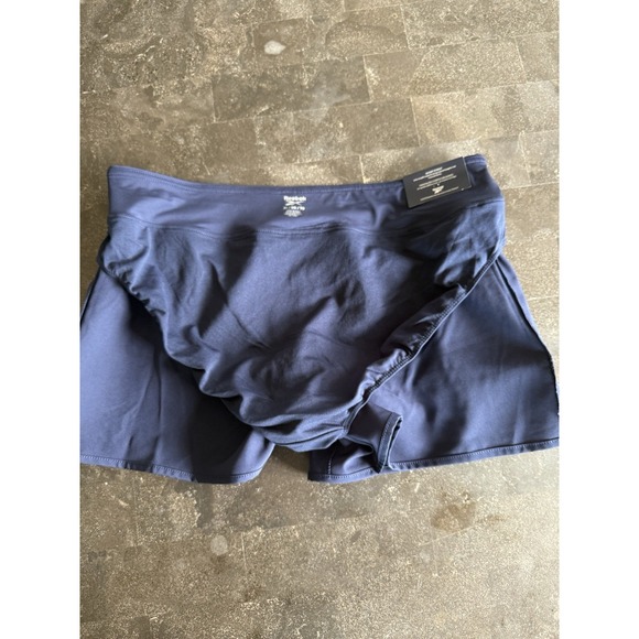 Reebok Women's XL Blue Lined Running Slim Shorts Tennis Pickle Ball Volleyball - Picture 5 of 9